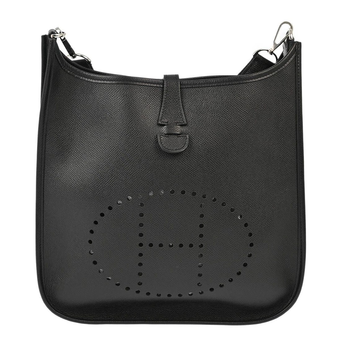 HERMES BLACK EPSOM EVELYNE 2 PM SHOULDER BAG: HERMES BLACK EPSOM EVELYNE 2 PM SHOULDER BAG Hermes Evelyne 2 PM Shoulder Bag Description OUTSIDE : A+: VERY GOOD CONDITION!! There are some scuffs on the bottom edges. INSIDE : A+: VERY GOOD CONDITIO