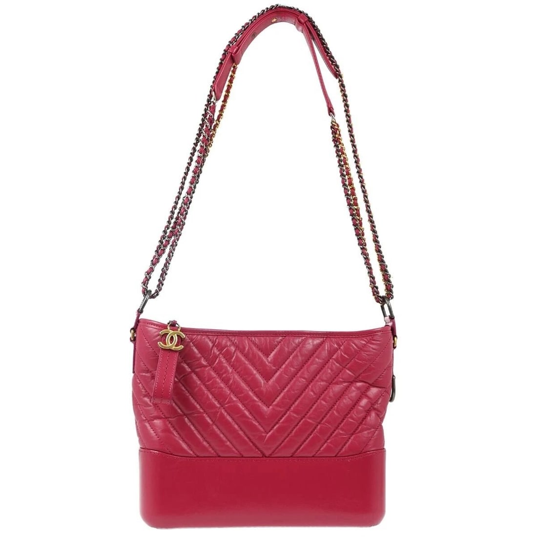 CHANEL PINK CALFSKIN MEDIUM GABRIELLE CHEVRON SHOULDER BAG: CHANEL PINK CALFSKIN MEDIUM GABRIELLE CHEVRON SHOULDER BAG Chanel Pink Calfskin Gabrielle Chevron Shoulder Bag Description OUTSIDE : A: GOOD CONDITION!! Minor dirt. Scuffs and scratched. Leather on th