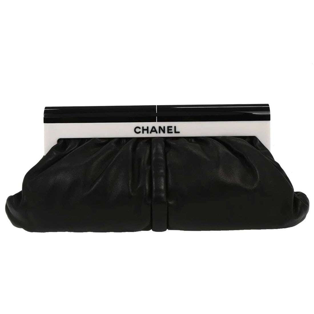 CHANEL BLACK LAMBSKIN CLUTCH BAG (1 of 2)