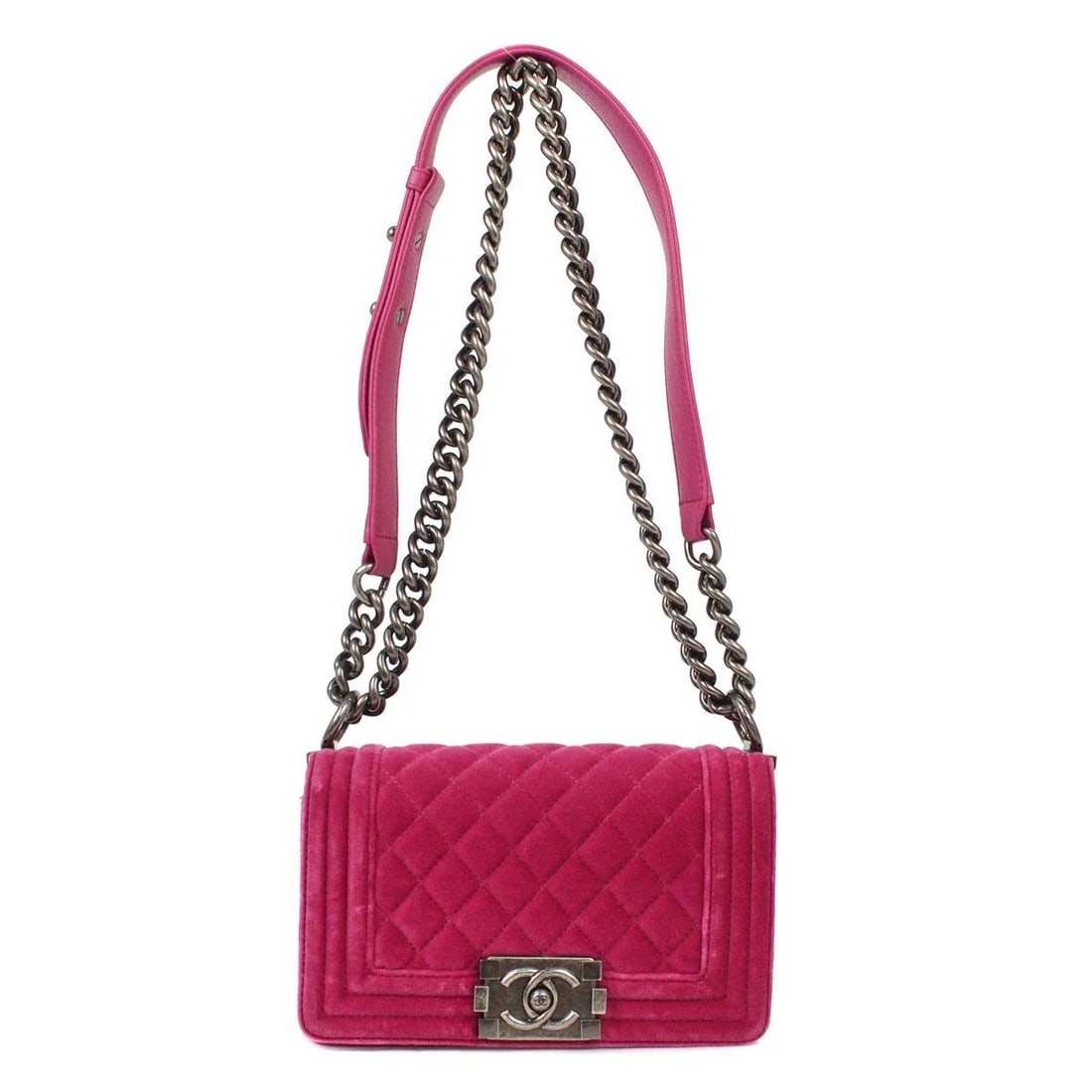 BOY CHANEL PINK VELVET SMALL CHAIN SHOULDER BAG: BOY CHANEL PINK VELVET SMALL CHAIN SHOULDER BAG Boy Chanel Small Chain Shoulder Bag Description OUTSIDE: A+: VERY GOOD CONDITION!! INSIDE: A+: VERY GOOD CONDITION!! S : New or new without a tag. SA :