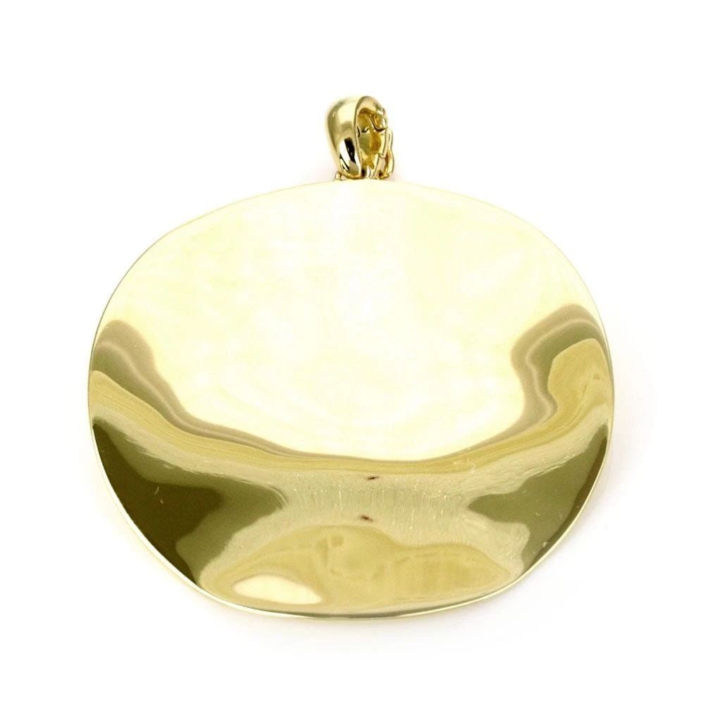 IPPOLITA PENDANT 18K YELLOW GOLD WAVE STYLE LARGE ROUND: IPPOLITA PENDANT 18K YELLOW GOLD WAVE STYLE LARGE ROUND The Ippolita pendant is a stunning piece of fine jewelry crafted from 18k yellow gold in a stylish wave design. The large round shape and intric