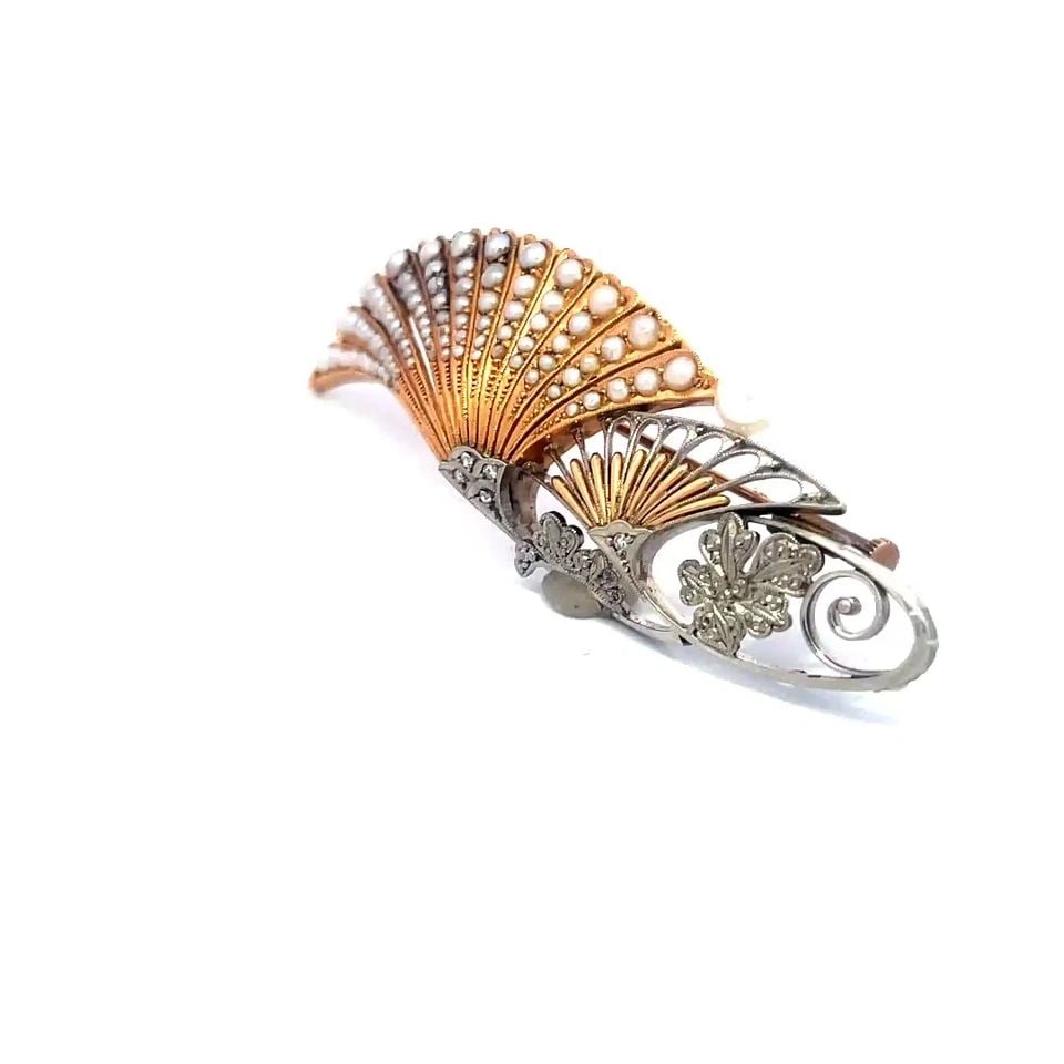 ART NOUVEAU PEARLS GOLD BROOCH DIAMOND 18K & 12K ROSE WHITE FLORAL STYLE: ART NOUVEAU PEARLS GOLD BROOCH DIAMOND 18K & 12K ROSE WHITE FLORAL STYLE This is a beautiful Art Nouveau brooch featuring pearls and diamonds on a wide curved fan shaped floral style. The brooch is ma
