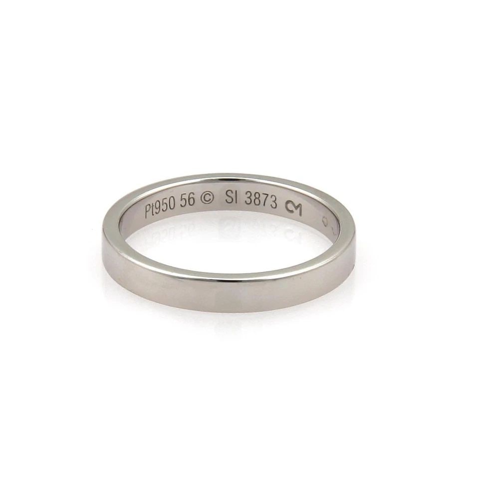 CARTIER SIGNATURE PLATINUM 3MM FLAT WEDDING BAND RING SIZE 56-US 7.5 W/CERT: CARTIER SIGNATURE PLATINUM 3MM FLAT WEDDING BAND RING SIZE 56-US 7.5 W/CERT Cartier Signature Platinum 3mm Flat Wedding Band Ring Size 56-US 7.5 w/Cert Description This authentic Cartier band is finel