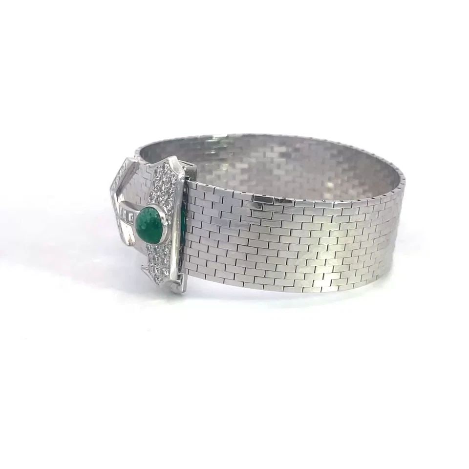 DIAMOND & GEMS GOLD BRACELET 13-14K WHITE PAVE SET BELT BUCKLE AND BAND: DIAMOND & GEMS GOLD BRACELET 13-14K WHITE PAVE SET BELT BUCKLE AND BAND Elevate your jewelry collection with this gold belt style bracelet, it is a stunning piece of vintage jewelry featuring a natura