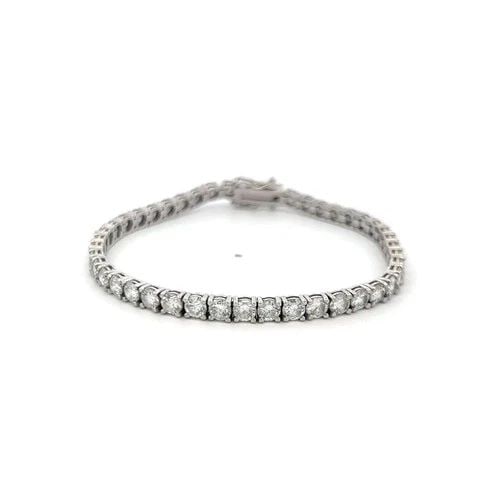 8.80 CARAT G VS DIAMOND TENNIS BRACELET 18K WHITE GOLD VINTAGE ESTATE: 8.80 CARAT G VS DIAMOND TENNIS BRACELET 18K WHITE GOLD VINTAGE ESTATE Title: This elegant 8.80 carat diamond tennis bracelet is beautifully crafted in solid 18 karat white gold, offering a refined bal
