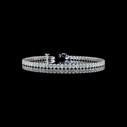 LAB-GROWN 4.87 CARAT OVAL E-F-VS+ DIAMOND 14K WHITE GOLD TENNIS BRACELET: LAB-GROWN 4.87 CARAT OVAL E-F-VS+ DIAMOND 14K WHITE GOLD TENNIS BRACELET Title: High-quality Brand-New Echo Friendly Elegant Lab-Grown 4.87 Carat Oval E-F-VS+ Diamond 14K White Gold Tennis Bracelet Vi