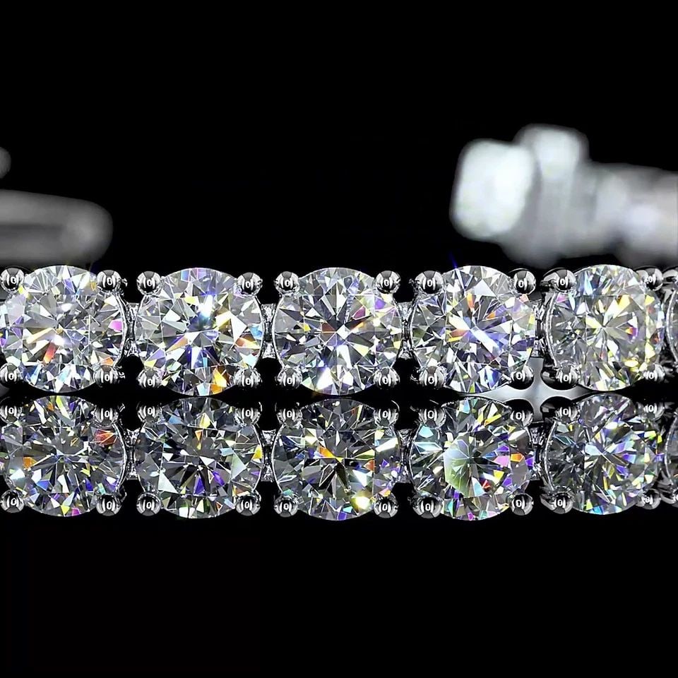 LAB-GROWN 9.97 CARAT ROUND E-F-VS DIAMOND 14K WHITE GOLD TENNIS BRACELET: LAB-GROWN 9.97 CARAT ROUND E-F-VS DIAMOND 14K WHITE GOLD TENNIS BRACELET Title: High-quality Brand-New Echo Friendly Elegant Lab-Grown 9.97 Carat Round E-F-VS Diamond 14K White Gold Tennis Bracelet Vi