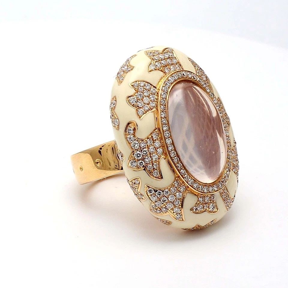 2.10 CARAT ROUND BRILLIANT DIAMOND 18 KARAT ROSE GOLD COCKTAIL RING: 2.10 CARAT ROUND BRILLIANT DIAMOND 18K ROSE GOLD COCKTAIL RING Title: 2.10 Carat Round Brilliant Diamond 18 Karat Rose Gold Cocktail Ring Style: Cocktail Metal: 18 Karat Rose Gold Gemstone 1: 2.1 Cara