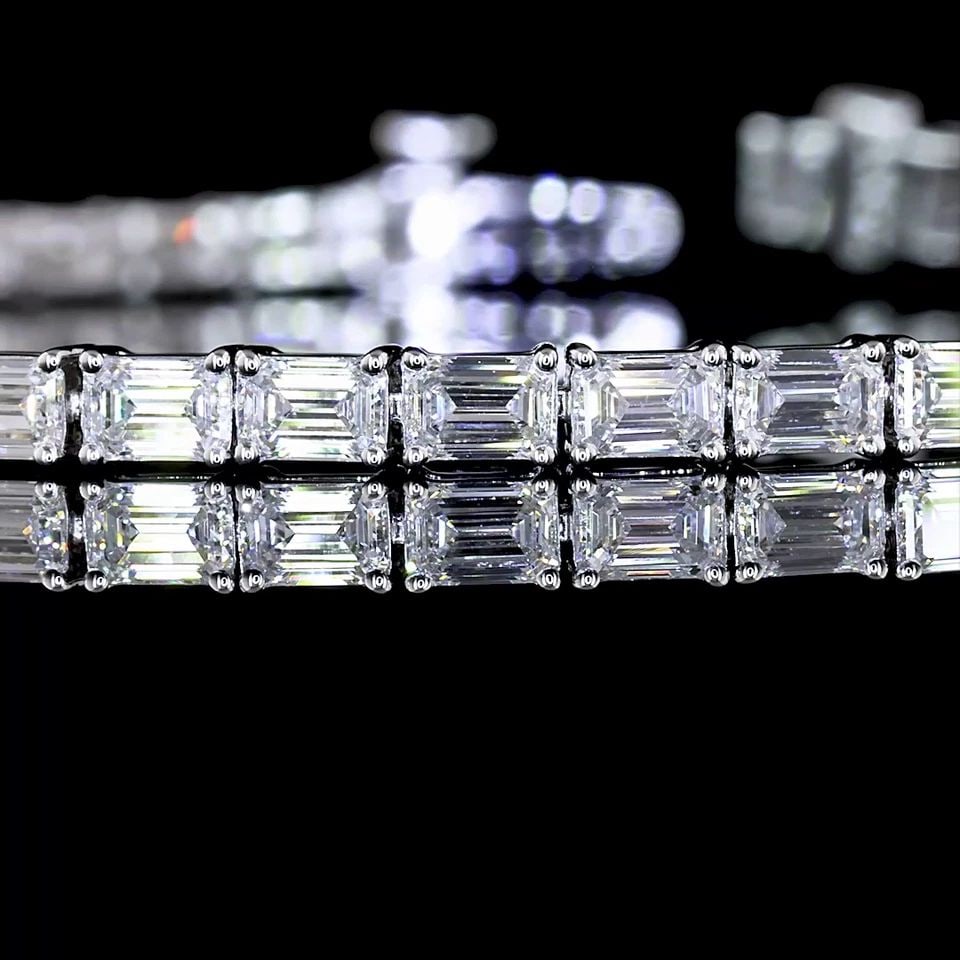 LAB-GROWN 4.95 CARAT EMERALD E-VS DIAMOND 14K WHITE GOLD TENNIS BRACELET: LAB-GROWN 4.95 CARAT EMERALD E-VS DIAMOND 14K WHITE GOLD TENNIS BRACELET Title: High-quality Brand-New Echo Friendly Elegant Lab-Grown 4.95 Carat Emerald E-VS Diamond 14K White Gold Tennis Bracelet Vi