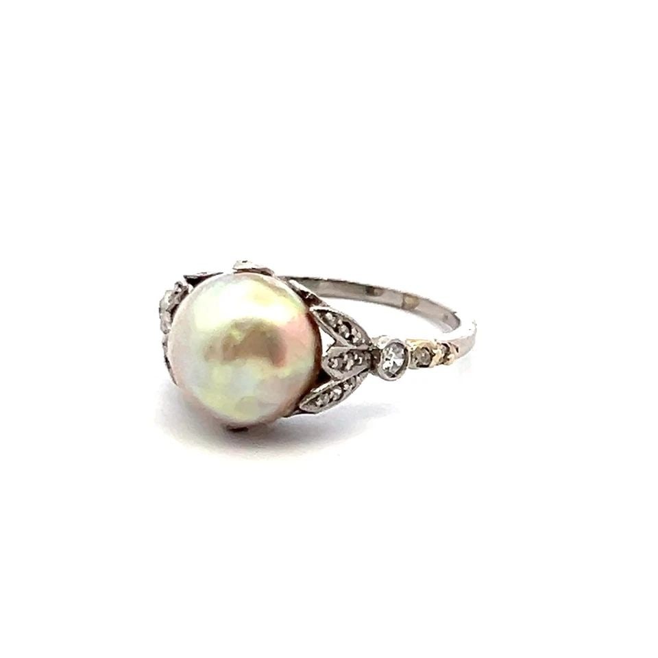 0.12 CARAT OLD EUROPEAN CUT DIAMOND 8.75MM PEARL PLATINUM ART DECO RING: 0.12 CARAT OLD EUROPEAN CUT DIAMOND 8.75MM PEARL PLATINUM ART DECO RING PRODUCT DESCRIPTION Title: 1.00 Carat Pearl 0.12 Carat Old European Cut G SI1 Diamond Platinum Art Deco Ring Style: Art Deco Met