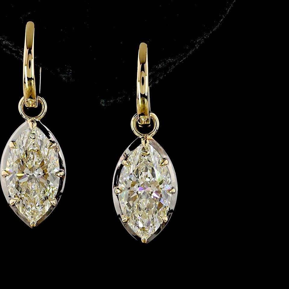LAB-GROWN 4.11 CARAT MARQUISE E-F-VS1 DIAMOND 14K YELLOW GOLD HANGING EARRINGS: LAB-GROWN 4.11 CARAT MARQUISE E-F-VS1 DIAMOND 14K YELLOW GOLD HANGING EARRINGS Title: High-quality Brand-New Echo Friendly Elegant Lab-Grown 4.11 Carat Marquise E-F-VS1 Diamond 14K Yellow Gold Hanging