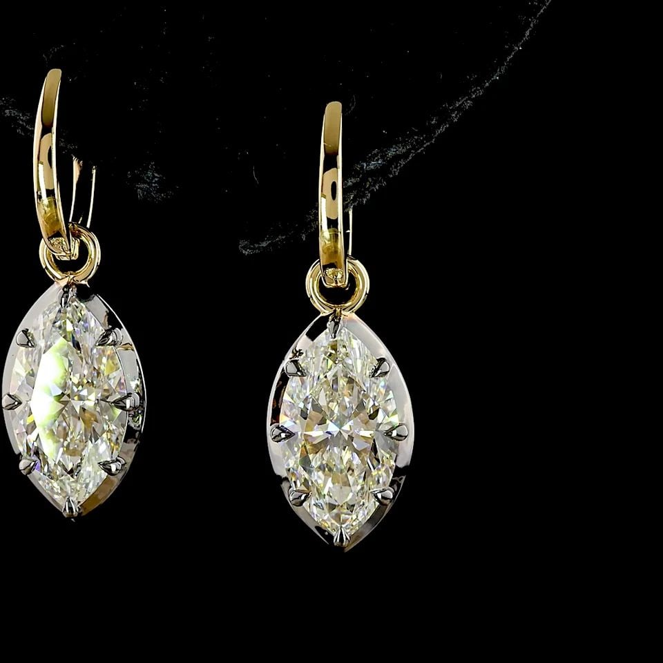 LAB-GROWN 3.04 CARAT MARQUISE E-F-VS1 DIAMOND 14K YELLOW GOLD HANGING EARRINGS: LAB-GROWN 3.04 CARAT MARQUISE E-F-VS1 DIAMOND 14K YELLOW GOLD HANGING EARRINGS Title: High-quality Brand-New Echo Friendly Elegant Lab-Grown 3.04 Carat Marquise E-F-VS1 Diamond 14K Yellow Gold Hanging