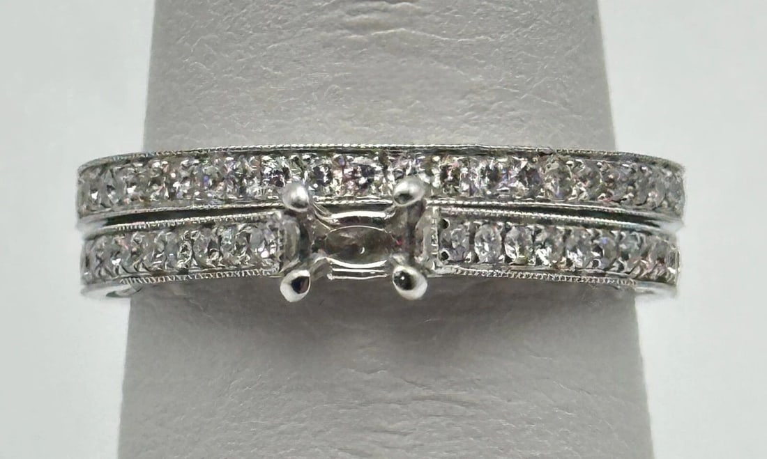 GABRIEL & CO. 14K WHITE GOLD SET, 0.23CTS DIAMONDS (NO CENTER STONE) 4.8G: 14k White Gold Gabriel & Co. Wedding Set, 0.23cts of Diamonds (No Center Stone) Condition: Used, has been cleaned Engagement Ring Setting Info: No stone in the center setting! Fits up to a 0.15ct-0.25