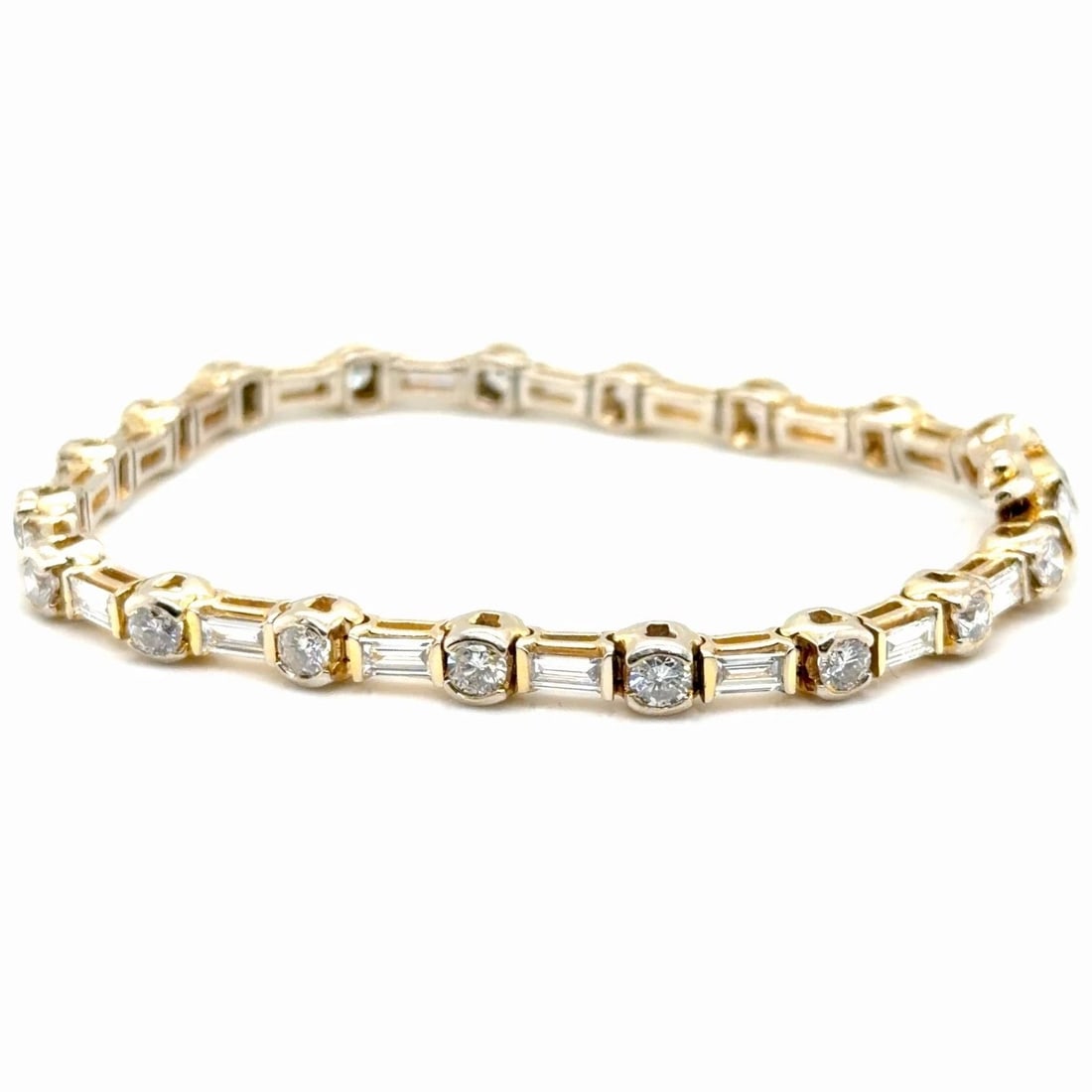 14K YELLOW GOLD AND 4.56 TDW DIAMOND ESTATE BRACELET (1 of 2)
