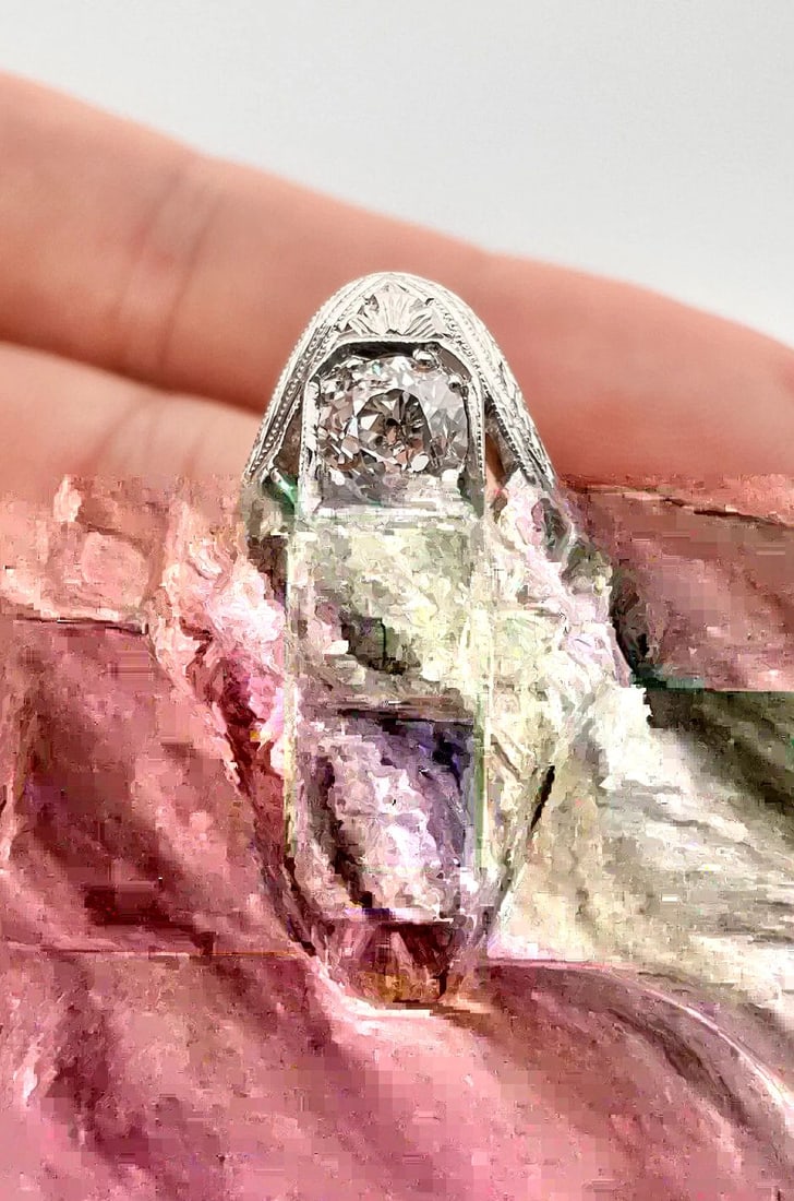 ART DECO 18K WHITE GOLD PLATINUM TOP 1.00TCW EUROPEAN CUT DIAMOND FILIGREE RING: ART DECO 18K WHITE GOLD PLATINUM TOP 1.00TCW EUROPEAN CUT DIAMOND FILIGREE RING Art Deco 18K White Gold Platinum Top 1.00tcw European Cut Diamond Filigree Ring Size: 5.5- Can Be Sized To Any Size With