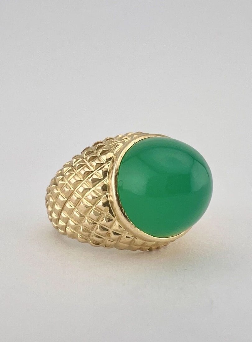 ANTIQUE EGYPTIAN 19K YELLOW GOLD CABOCHON CHRYSOPRASE BULLET SNAKE SCALES RING: ANTIQUE EGYPTIAN 19K YELLOW GOLD CABOCHON CHRYSOPRASE BULLET SNAKE SCALES RING Antique Egyptian 19k Yellow Gold Cabochon Chrysoprase Bullet Snake Scales Ring Ring Size is 5 - Can Be Re Sized Total Wei