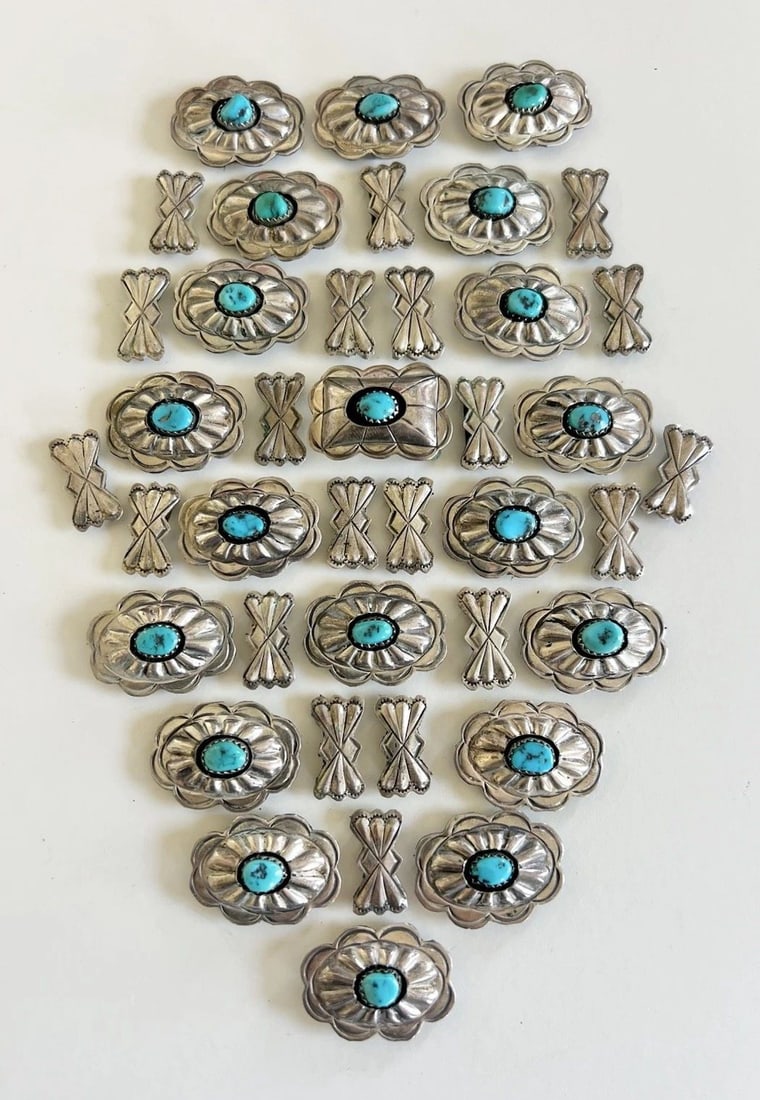 VTG NAVAJO STERLING SILVER TURQUOISE STAMPED SHADOWBOX 40 WOMEN'S CONCHO BELT (1 of 2)