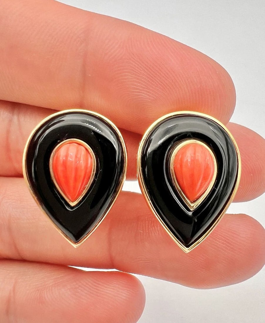 DESIGNER 14K YELLOW GOLD CARVED MEDITERRANEAN CORAL OMEGA BACK EARRINGS (1 of 2)