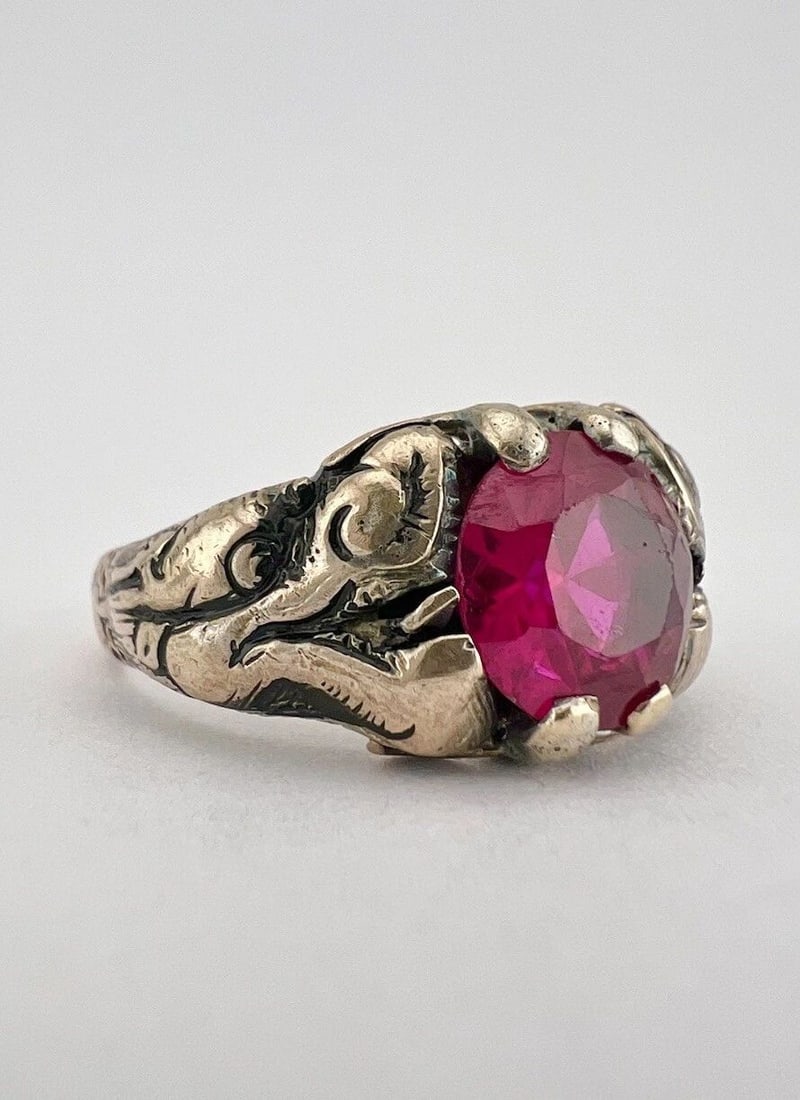 ANTIQUE CHINESE VICTORIAN 9K ROSE GOLD DRAGON & SYNTHETIC LAB RUBY RING (1 of 2)