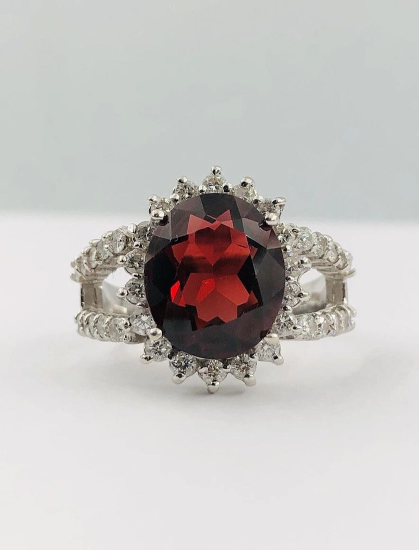 FINE 14K WHITE GOLD 5.00CT OVAL GARNET 1.20CT ROUND DIAMOND HALO RING (1 of 2)