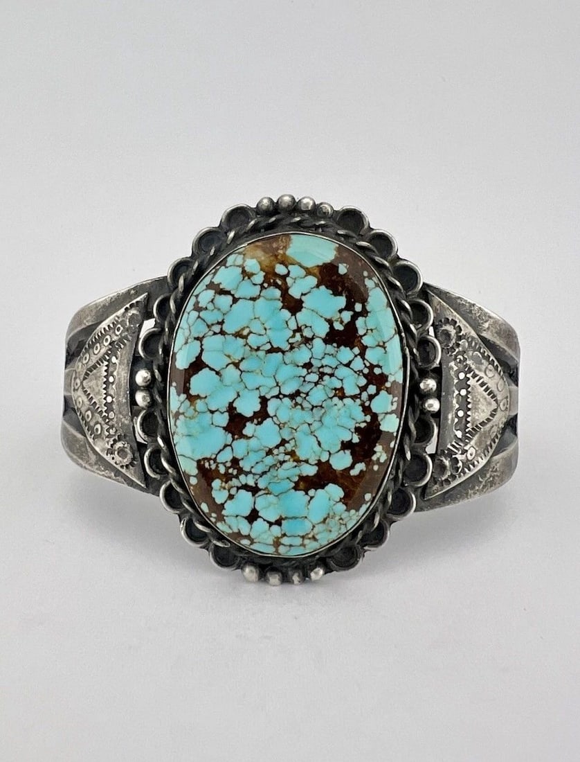 VTG NAVAJO STERLING SILVER NATURAL SPIDERWEB #8 TURQUOISE STAMPED CUFF BRACELET: VTG NAVAJO STERLING SILVER NATURAL SPIDERWEB #8 TURQUOISE STAMPED CUFF BRACELET Vtg Navajo Sterling Silver Natural Spiderweb #8 Turquoise Stamped Cuff Bracelet Cuff is 5 3/4" tip to Tip and has a Jus 