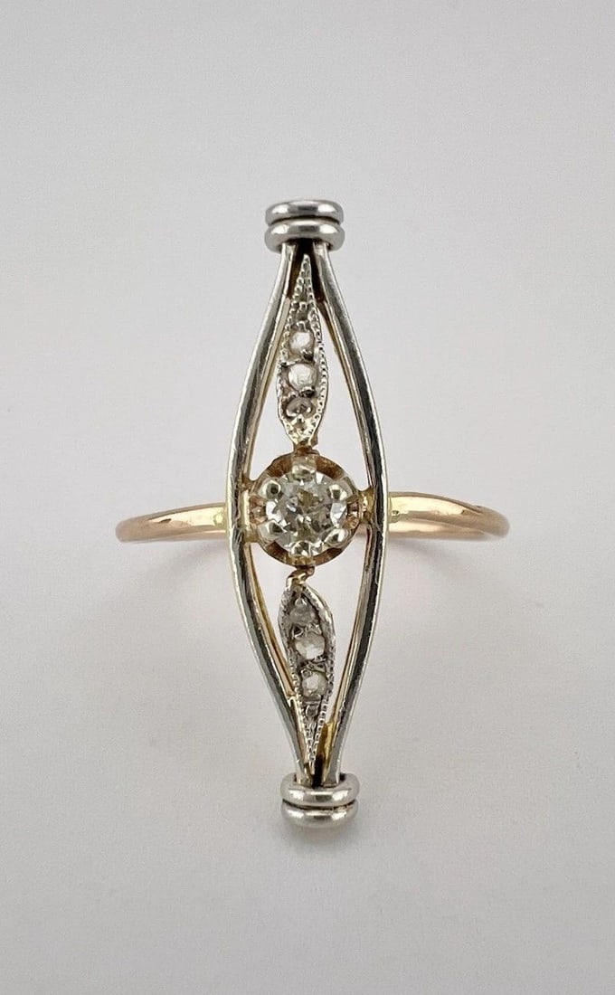 ANTIQUE FRENCH EDWARDIAN 14K GOLD & PLATINUM TOP OLD MINE DIAMOND FILIGREE RING: ANTIQUE FRENCH EDWARDIAN 14K GOLD & PLATINUM TOP OLD MINE DIAMOND FILIGREE RING Antique French Edwardian 14K Gold & Platinum Top Old Mine Diamond Filigree Ring Ring Size: 7.25 - Can Be Re Sized Weight