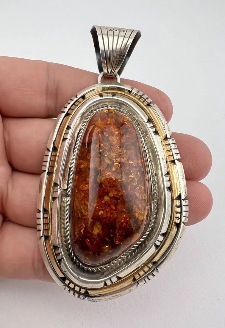 BIG PRISCILLA SMITH NAVAJO STERLING SILVER & GF BALTIC AMBER PENDANT 3.75"-63.6G: BIG PRISCILLA SMITH NAVAJO STERLING SILVER & GF BALTIC AMBER PENDANT 3.75"-63.6G HUGE Vtg Priscilla Smith Navajo Sterling Silver & Gold Filled Baltic Amber Pendant 3.75"-63.6g Size: 3 3/4" Tall With b
