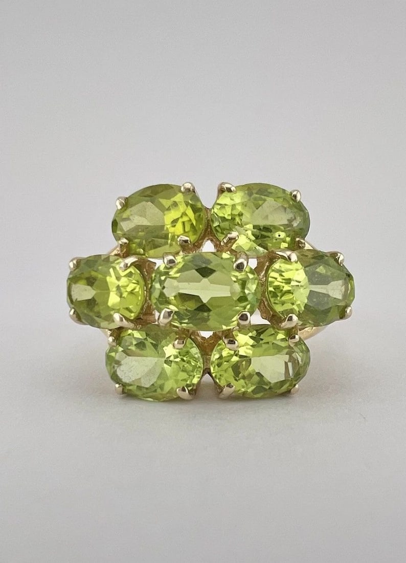 DESIGNER 10K YELLOW GOLD PERIDOT CLUSTER FLORAL WOMEN'S RING (1 of 2)