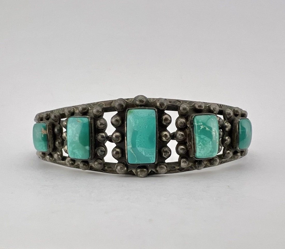 OLD FRED HARVEY NAVAJO STERLING SILVER CERRILLOS TURQUOISE STAMPED CUFF BRACELET: OLD FRED HARVEY NAVAJO STERLING SILVER CERRILLOS TURQUOISE STAMPED CUFF BRACELET Old Fred Harvey Era Navajo Sterling Silver Cerrillos Turquoise Stamped Cuff Bracelet Cuff is Around 5 3/8" tip to Tip a