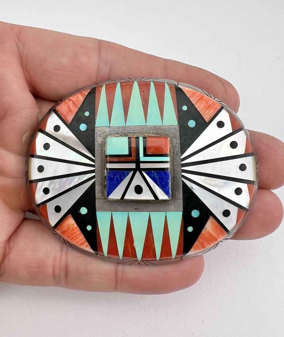 VTG CHESTER BENALLY NAVAJO STERLING SILVER MULTI GEM WOMEN'S BELT BUCKLE 2 5/8": VTG CHESTER BENALLY NAVAJO STERLING SILVER MULTI GEM WOMEN'S BELT BUCKLE 2 5/8" Vtg Chester Benally Navajo Sterling Silver Multi Gem Women's Belt Buckle 2 5/8" Size: 2 5/8" Wide By 2 1/8" Tall Weight 