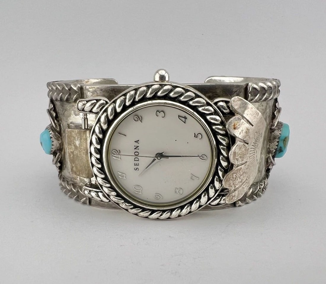136.9G VTG NAVAJO STERLING SILVER TURQUOISE STAMPED MEN'S CUFF WATCH BRACELET: 136.9G VTG NAVAJO STERLING SILVER TURQUOISE STAMPED MEN'S CUFF WATCH BRACELET 136.9g Vtg Navajo Sterling Silver Turquoise Stamped Men's Cuff Watch Bracelet Cuff is Slightly 5 3/4" tip to Tip and has a