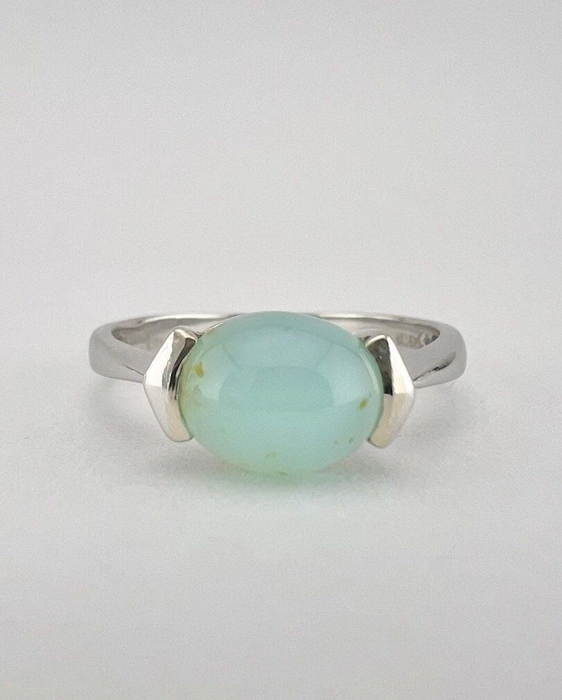 FINE BH BY EFFY 14K WHITE GOLD & NATURAL CABOCHON OVAL BLUE CHALCEDONY RING: FINE BH BY EFFY 14K WHITE GOLD & NATURAL CABOCHON OVAL BLUE CHALCEDONY RING Fine BH By Effy 14k White Gold & Natural Cabochon Oval Blue Chalcedony Ring Ring Size: 8.25 - Can Be Resized Metal: 14k Whit