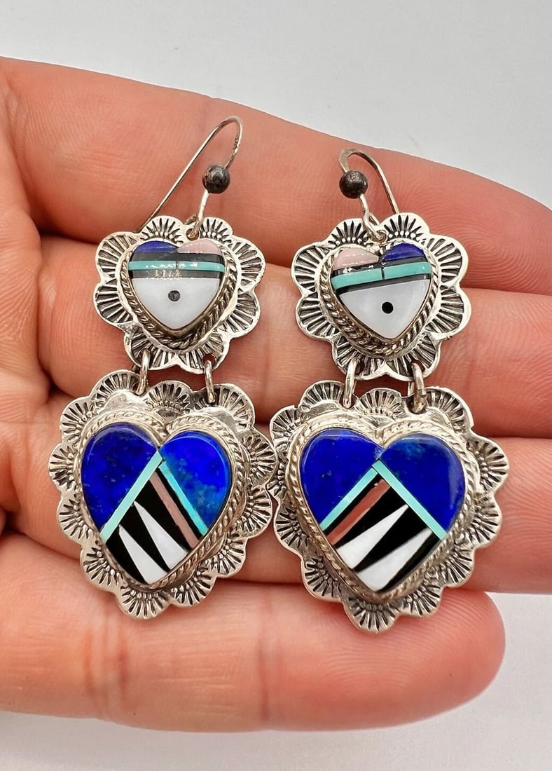 OSCAR ALEXIUS NAVAJO STERLING SILVER MULTI GEMSTONE INLAY HEART DANGLE EARRINGS: OSCAR ALEXIUS NAVAJO STERLING SILVER MULTI GEMSTONE INLAY HEART DANGLE EARRINGS Vintage Oscar Alexius Navajo Sterling Silver Multi Gemstone Inlay Heart Dangle Earrings Size: 2 1/8" Tall & 1" Wide Weig