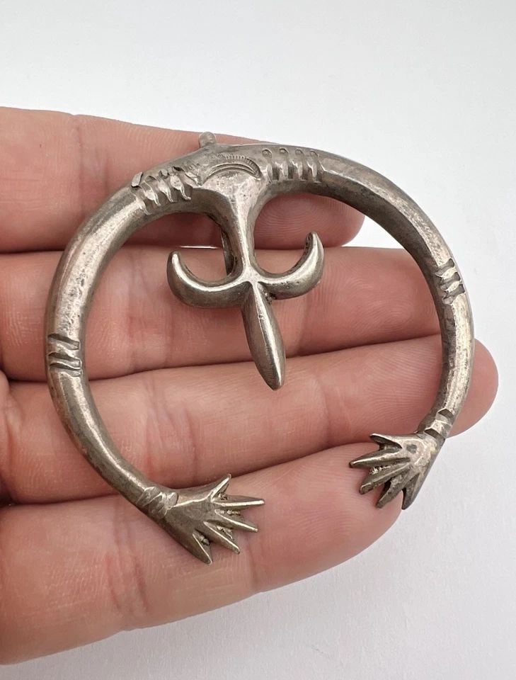 HUGE VINTAGE NAVAJO SANDCAST STERLING SILVER STAMPED NAJA HOOK PENDANT: HUGE VINTAGE NAVAJO SANDCAST STERLING SILVER STAMPED NAJA HOOK PENDANT HUGE Vintage Navajo Sandcast Sterling Silver Stamped NAJA Hook Pendant Size: Just Under 2 1/2" Tall With Bail By Just Under 2 1/2