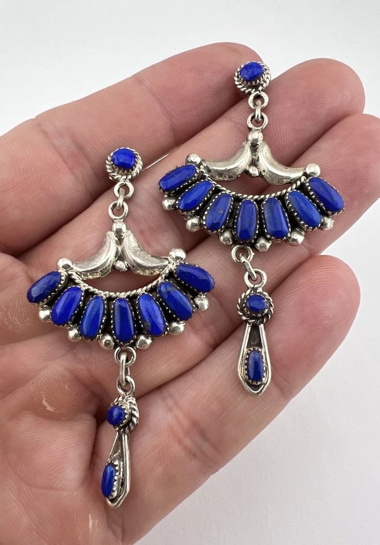 VTG BILL & LOU LAWEKA ZUNI NATURAL BLUE LAPIS LAZULI POST DANGLE EARRINGS 2.5": VTG BILL & LOU LAWEKA ZUNI NATURAL BLUE LAPIS LAZULI POST DANGLE EARRINGS 2.5" Vtg Bill & Lou Laweka Zuni Natural Blue Lapis Lazuli Post Dangle Earrings 2.5" Size: 2 1/2" Tall With Dangle By 1 1/4" Wi