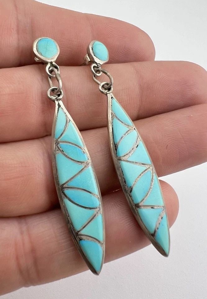 VTG ZUNI STERLING SILVER FLUSH TURQUOISE FISHSCALE INLAY DANGLE EARRINGS 2.25": VTG ZUNI STERLING SILVER FLUSH TURQUOISE FISHSCALE INLAY DANGLE EARRINGS 2.25" Vtg Zuni Sterling Silver Flush Turquoise Fishscale Inlay Dangle Earrings 2.25" Size: 2 1/4" Tall With Dangle By 3/8" Wide