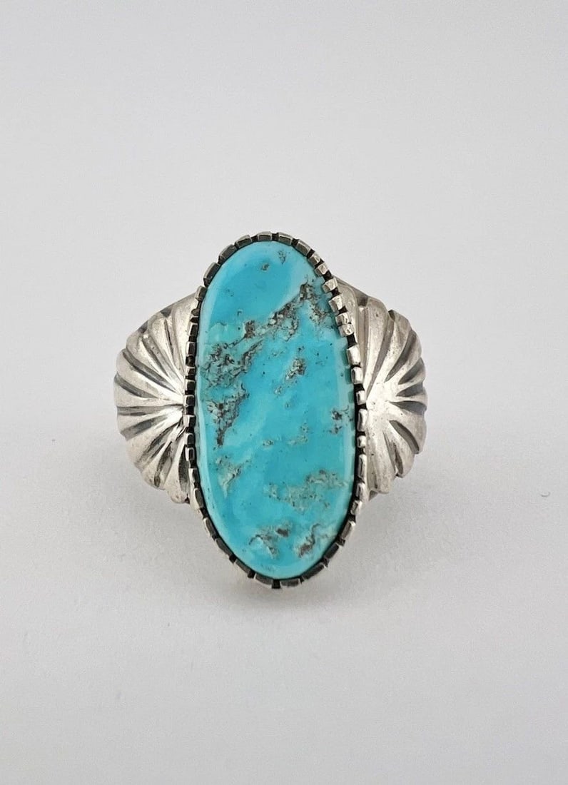 VTG NAVAJO STERLING SILVER SLEEPING BEAUTY TURQUOISE STAMPED OVAL MEN'S RING: VTG NAVAJO STERLING SILVER SLEEPING BEAUTY TURQUOISE STAMPED OVAL MEN'S RING Vtg Navajo Sterling Silver Sleeping Beauty Turquoise Stamped Oval Men's Ring Ring Size: 10- Can Be Resized Weight is 9.3 Gr