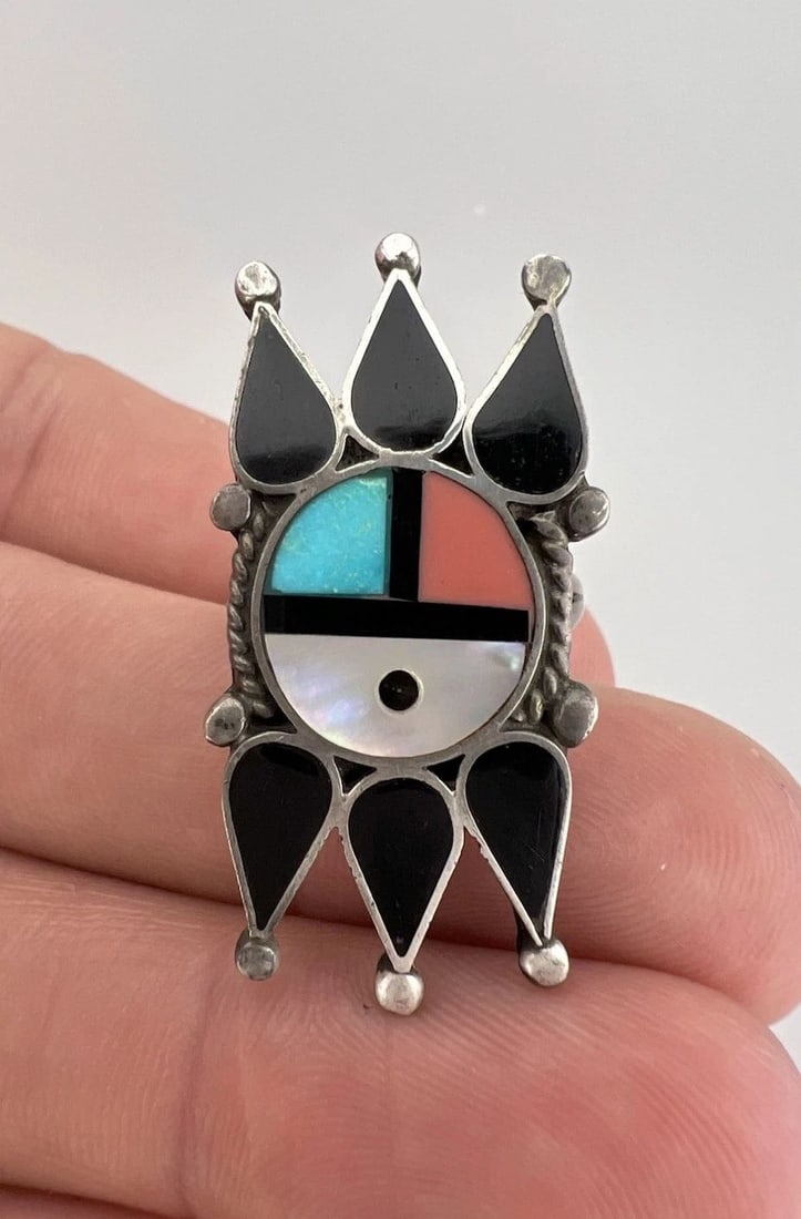 EARLY VINTAGE ZUNI STERLING SILVER MULTI STONE INLAY SUNFACE SPIKE RING (1 of 2)