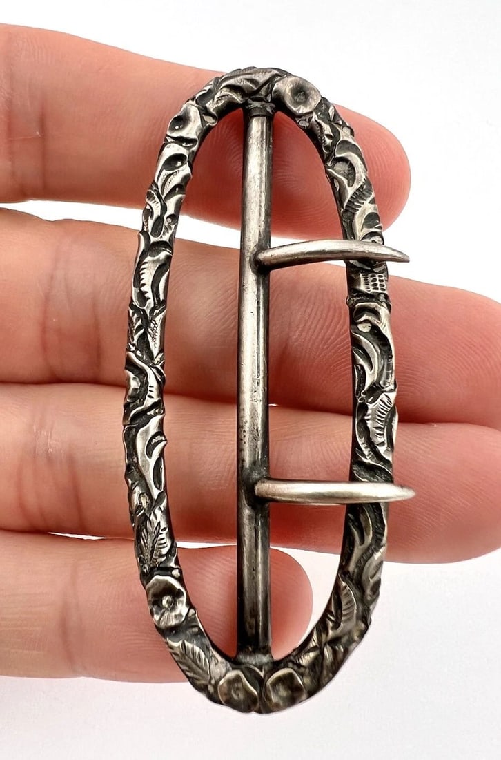 ANTIQUE 2.5" S KIRK & SON CO REPOUSSE FLORAL STERLING SILVER BELT BUCKLE 22.3G (1 of 1)