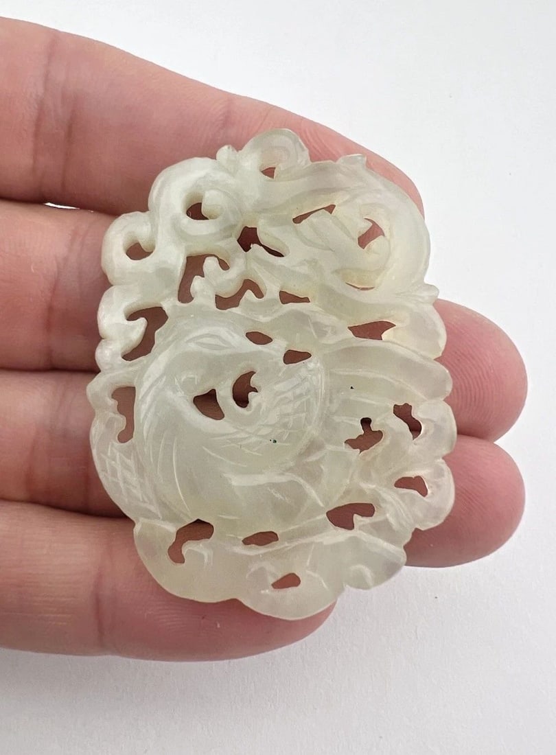 OLD CHINESE CARVED TRANSLUCENT WHITE JADE PHOENIX BIRD FLORAL PLAQUE PENDANT 2" (1 of 2)
