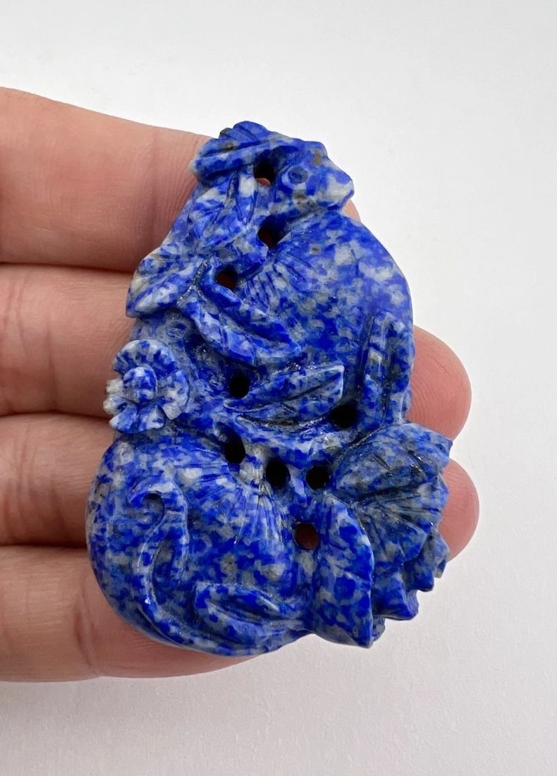 OLD CHINESE NATURAL BLUE LAPIS LAZULI CARVED FRUIT FLORAL PENDANT 2 1/8" (1 of 2)