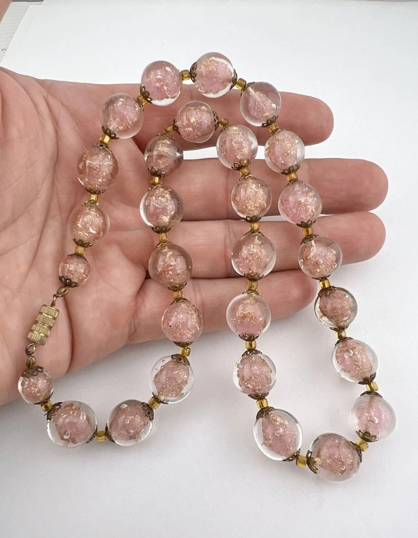 VINTAGE VENETIAN MURANO GLASS FOILED PINK & GOLD NECKLACE 20" (1 of 2)
