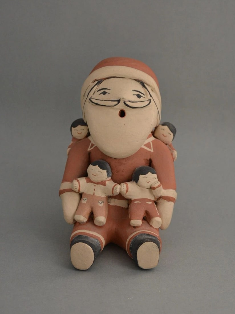 VINTAGE COCHITI PUEBLO STORYTELLER POT - CHRISTMAS SANTA CLAUS CHILDREN - 6" (1 of 2)