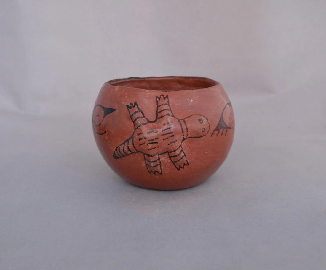 VESTA BREAD (1912-1976) - VINTAGE REDWARE MARICOPA POT BOWL - LIZARDS RAIN (1 of 2)