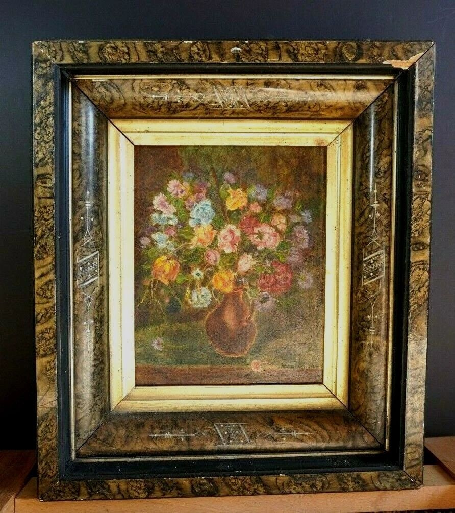 VINTAGE UNIQUELY FRAMED OIL PAINTING - BOUQUET OF ROSES - MARION PRICE - 1964: VINTAGE UNIQUELY FRAMED OIL PAINTING - BOUQUET OF ROSES - MARION PRICE - 1964 Item Description: This vintage oil painting shows a colorful bouquet of flowers. It has a very unique frame which has a ca