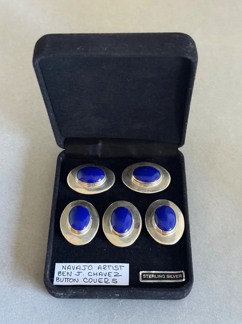 SET OF 5 BEN J CHAVEZ VINTAGE NAVAJO STERLING SILVER LAPIS LAZULI BUTTON COVERS (1 of 1)