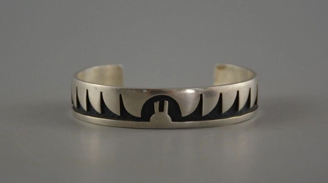 TONY KYASYOUSIE - HOPI STERLING SILVER BRACELET - SIGNED & HOPI GUILD MARK - 6.5 (1 of 2)
