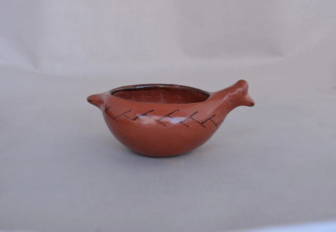 RARE VINTAGE MARICOPA BIRD EFFIGY POT BOWL - 5 3/4" LONG X 2 1/2" HIGH (1 of 1)