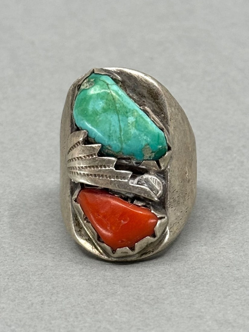 OLD PAWN NAVAJO STERLING SILVER RING WITH TURCUOISE AND CORAL. SIGNED PJT. SZ 12: OLD PAWN NAVAJO STERLING SILVER RING WITH TURCUOISE AND CORAL. SIGNED PJT. SZ 12 Old Pawn Navajo Sterling Silver Ring with Turcuoise and Coral. Signed PJT. Sz 12 1 3/8’ tall Nice heavy ring. There i