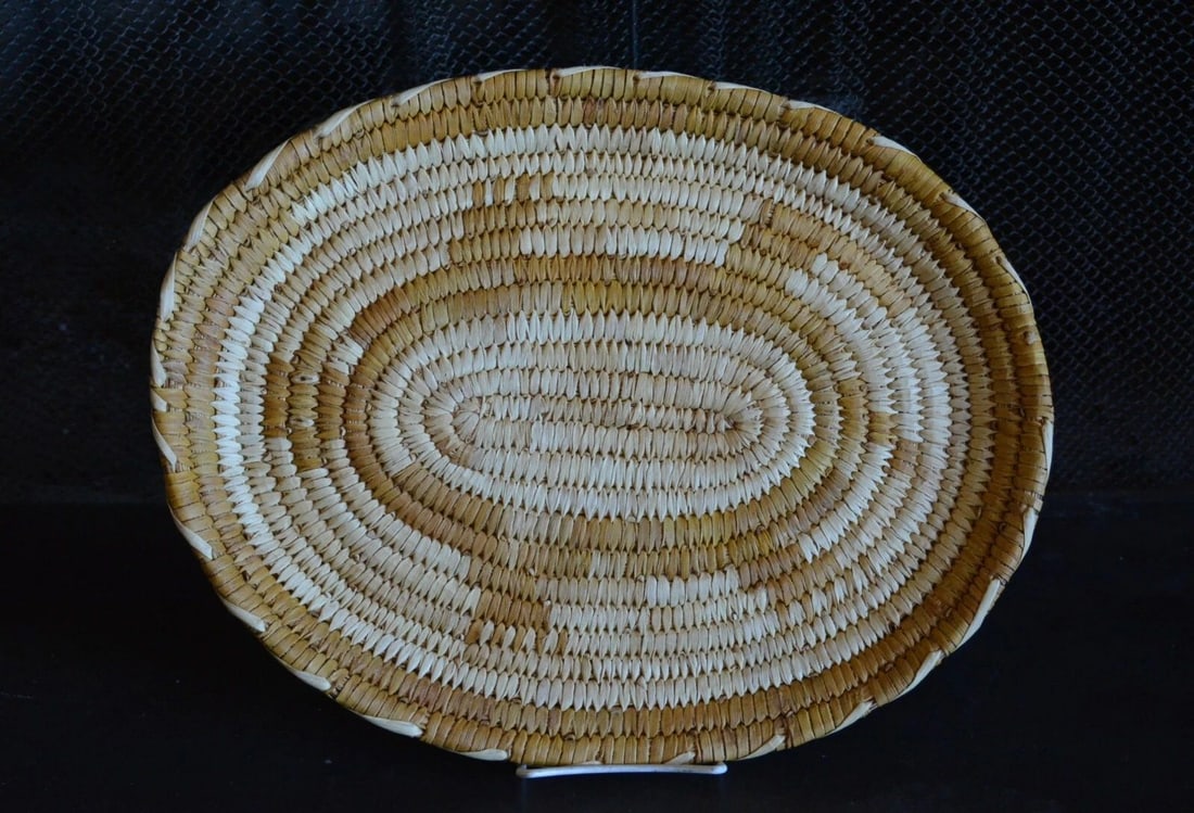 LARGE VINTAGE PAPAGO TOHONO O'ODHAM BASKET PLAQUE TRAY - PICTORIAL TURTLE - 16" (1 of 1)